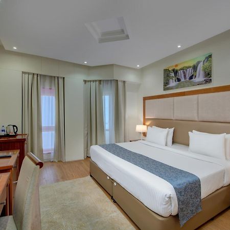 Vendome Plaza Hotel Dubai Dış mekan fotoğraf