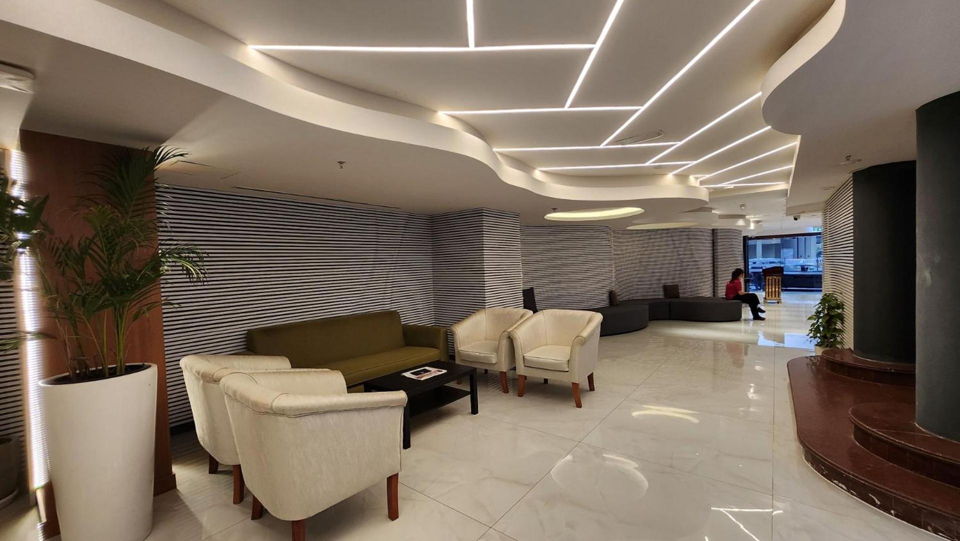 Vendome Plaza Hotel Dubai Dış mekan fotoğraf