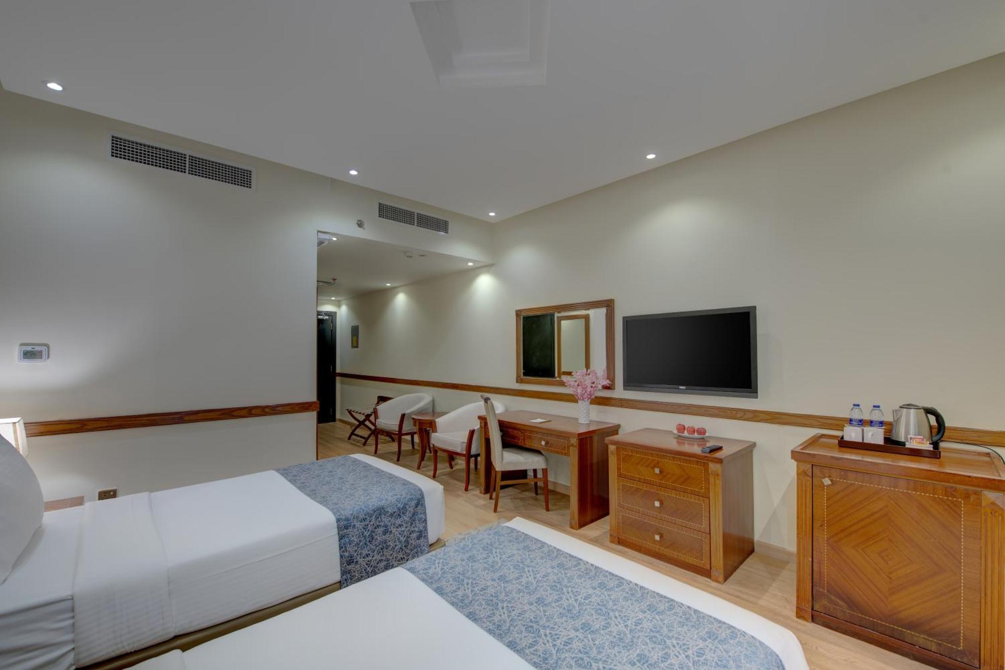 Vendome Plaza Hotel Dubai Dış mekan fotoğraf